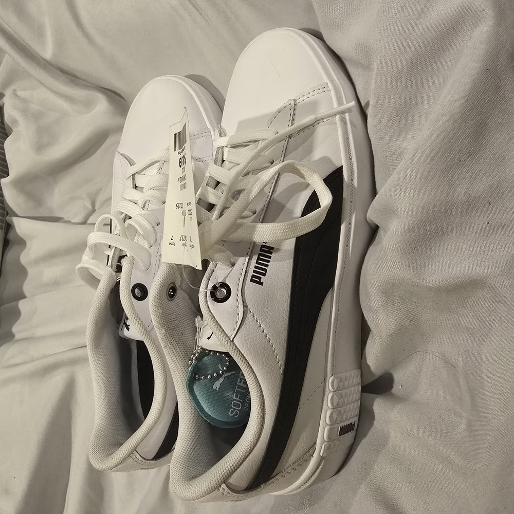 Puma White and Black Sneakers with Canvas Upper